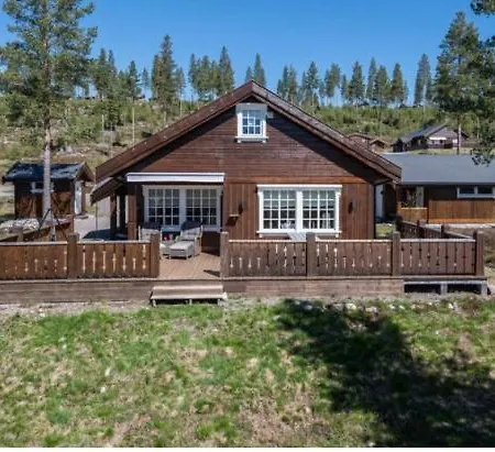別荘 Cozy Year-round On Family Friendly Furutangen